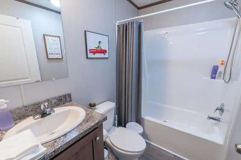 Cozy 3BR Lodge, Belgrade MT vacation rental – listing photo 9 of 16